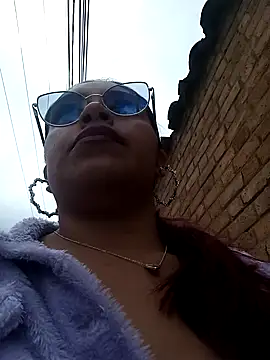 Snapshot of AnonymousGirl chatting on February 2025 09:14:01 PM AnonymousGirl online show from February 2025 09:14:01 PM