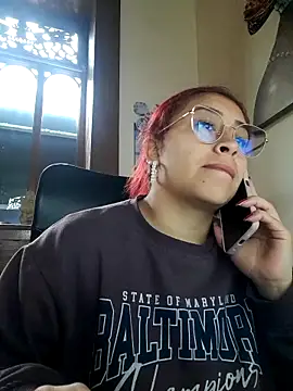 Snapshot of AnonymousGirl chatting on March 2025 01:04:02 PM AnonymousGirl online show from March 2025 01:04:02 PM