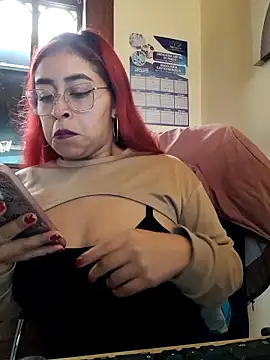 Snapshot of AnonymousGirl chatting on October 2025 02:18:01 PM AnonymousGirl online show from October 2025 02:18:01 PM