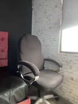 Miss  Melody online show from September 2025 01:35:01 PM