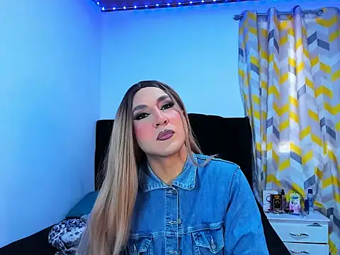 Georgina Giio online show from November 2025 01:50:01 PM