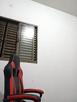 Frdrereeee online show from November 2025 07:40:01 AM