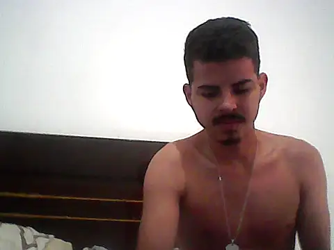 Frdrereeee online show from November 2025 04:29:02 PM