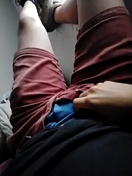 alejo5288 online show from October 2025 05:55:02 PM