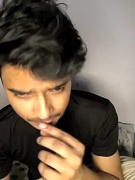 Snapshot of kaif_220 chatting on October 2025 01:11:01 PM kaif 220 online show from October 2025 01:11:01 PM