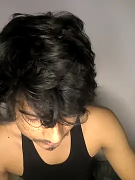 Snapshot of kaif_220 chatting on October 2025 02:17:02 PM kaif 220 online show from October 2025 02:17:02 PM