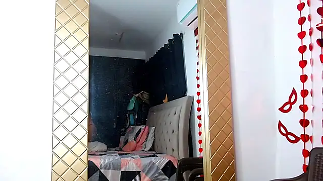 Snapshot of sweethoneytsx chatting on September 2025 09:51:01 PM sweethoneytsx online show from September 2025 09:51:01 PM