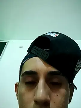 Latinos 2001 online show from January 2025 08:24:01 PM