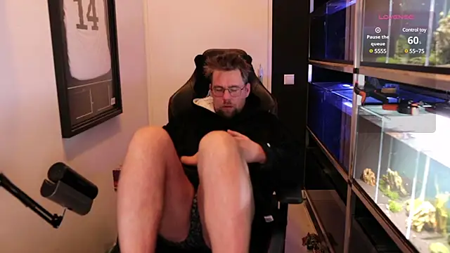 justinitt online show from March 2025 04:43:02 AM