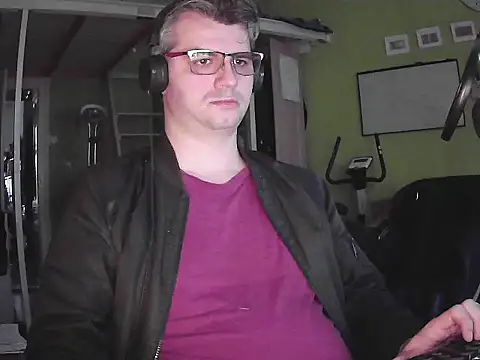 stary-w-kalesonach online show from September 2025 04:29:01 PM