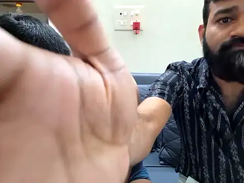 fuck buddiess online show from February 2025 04:04:01 AM