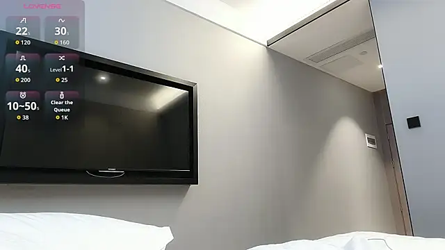 lilandi0521 online show from November 2025 11:10:02 PM