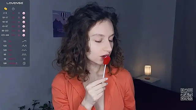 Leya Curly online show from March 2025 09:44:01 AM