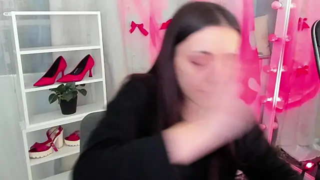 Sahara Shields online show from January 2025 10:27:02 AM