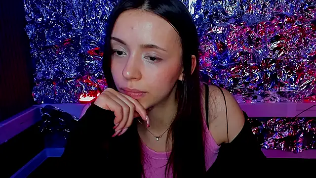 Sahara Shields online show from January 2025 04:32:02 PM