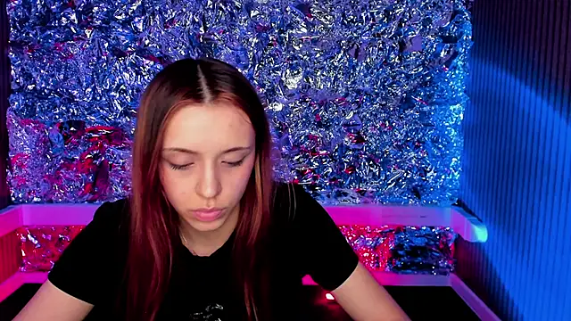 Sahara Shields online show from February 2025 03:30:02 PM