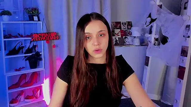 Sahara Shields online show from October 2025 10:17:02 AM