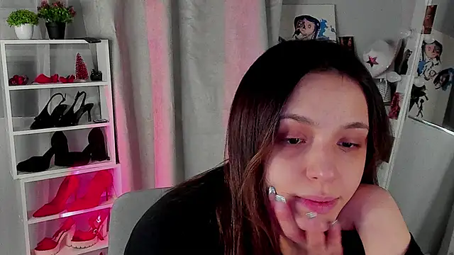 Sahara Shields online show from December 2025 10:20:01 AM