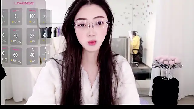 miaomiao-777 online show from December 2025 04:30:02 AM