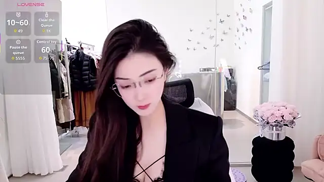 miaomiao-777 online show from April 2026 01:30:01 AM