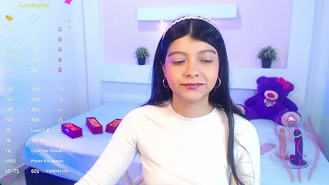 IslaBlaze online show from March 2025 12:01:02 PM