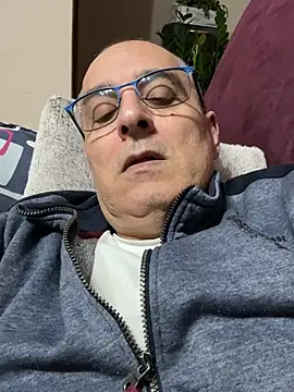 sempreilmio2 online show from March 2025 10:17:02 PM