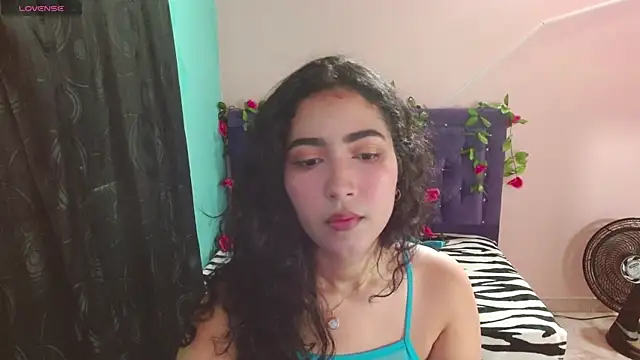 Snapshot of Atlanta_Beautiful chatting on January 2025 05:51:01 PM Atlanta Beautiful online show from January 2025 05:51:01 PM