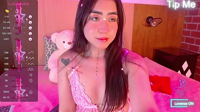 AdaaMillan online show from February 2025 12:06:01 PM