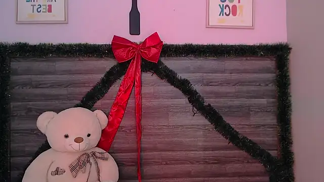 AdaaMillan online show from January 2026 08:56:01 PM