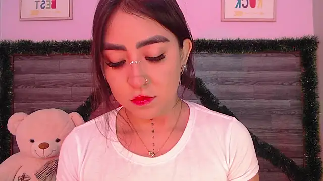 AdaaMillan online show from January 2026 07:27:02 PM