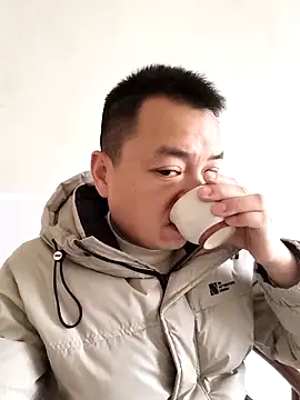 Snapshot of swg176 chatting on February 2026 04:10:01 AM swg176 online show from February 2026 04:10:01 AM