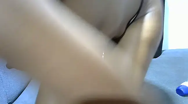 Tatiana Nique online show from January 2025 04:33:01 PM