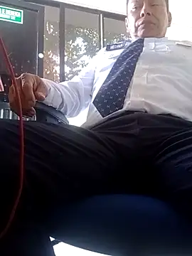 Jinenez online show from November 2025 08:11:01 PM