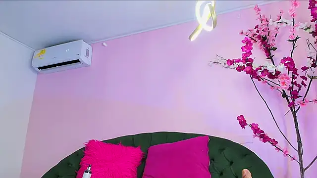 scarlette69 online show from February 2025 11:41:02 PM