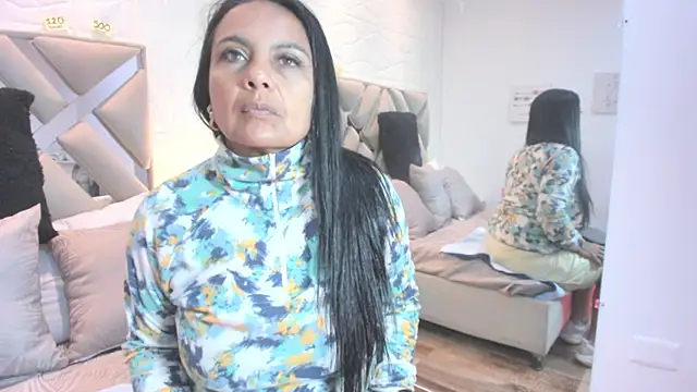 raquell moore online show from September 2025 11:34:01 AM