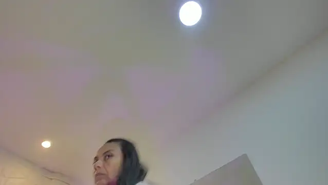 raquell moore online show from February 2026 04:00:01 PM