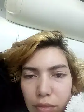 VittoriaTaylor online show from September 2025 01:54:02 AM