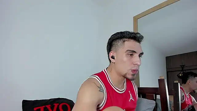 Austin nice cock online show from February 2026 08:17:02 PM