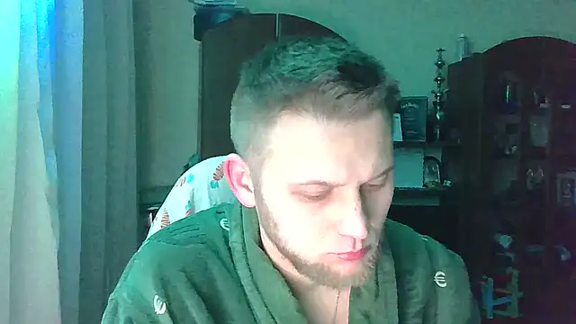 Snapshot of HunterOnBoobs chatting on February 2025 08:28:02 PM HunterOnBoobs online show from February 2025 08:28:02 PM