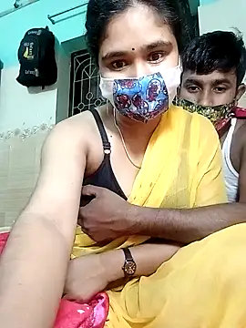 Sexy-Couple20 online show from January 2025 10:57:01 PM