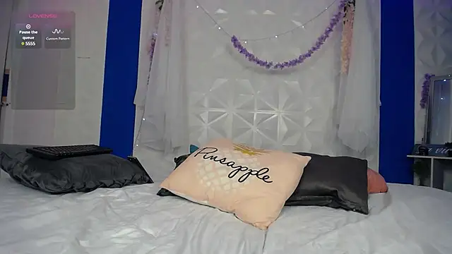 miss honey01 online show from March 2025 02:47:02 AM