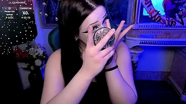 Rouz Farrel online show from February 2026 01:03:02 PM