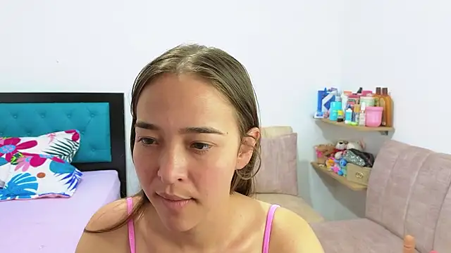 SERAFINA  online show from March 2026 07:19:02 PM