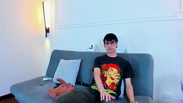 Cum hunters online show from November 2025 01:42:01 AM