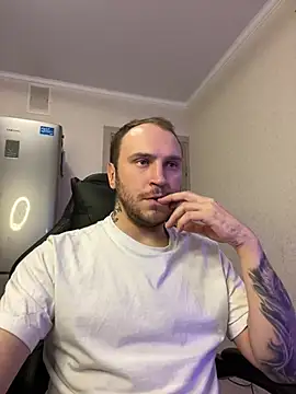  XxX-XxX  online show from February 2025 01:00:02 AM