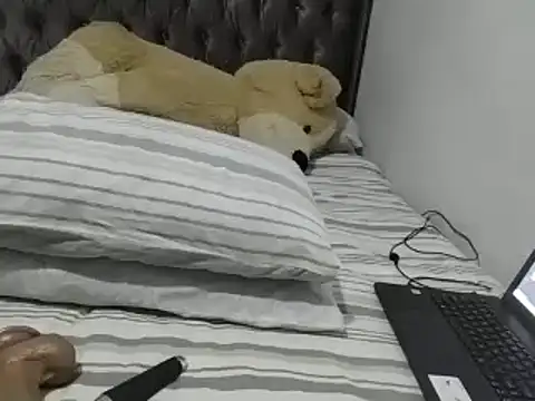 Chandy012 online show from October 2025 10:17:01 PM