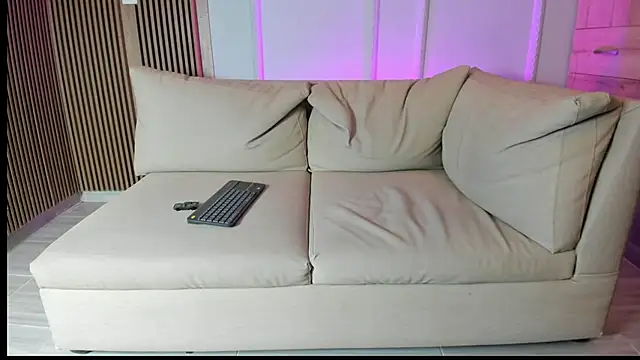 AustinEvanss online show from January 2025 01:19:01 AM