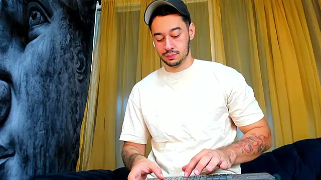 Salvatore costa online show from March 2025 10:06:02 PM