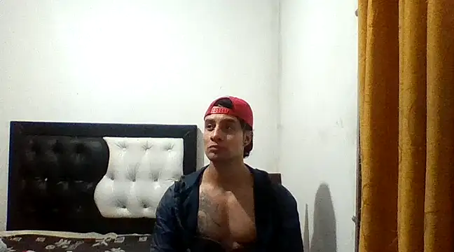 davidcr89 online show from January 2025 03:41:01 AM