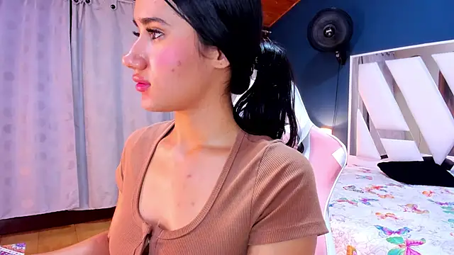 Alondra Cutie online show from March 2025 12:37:02 AM